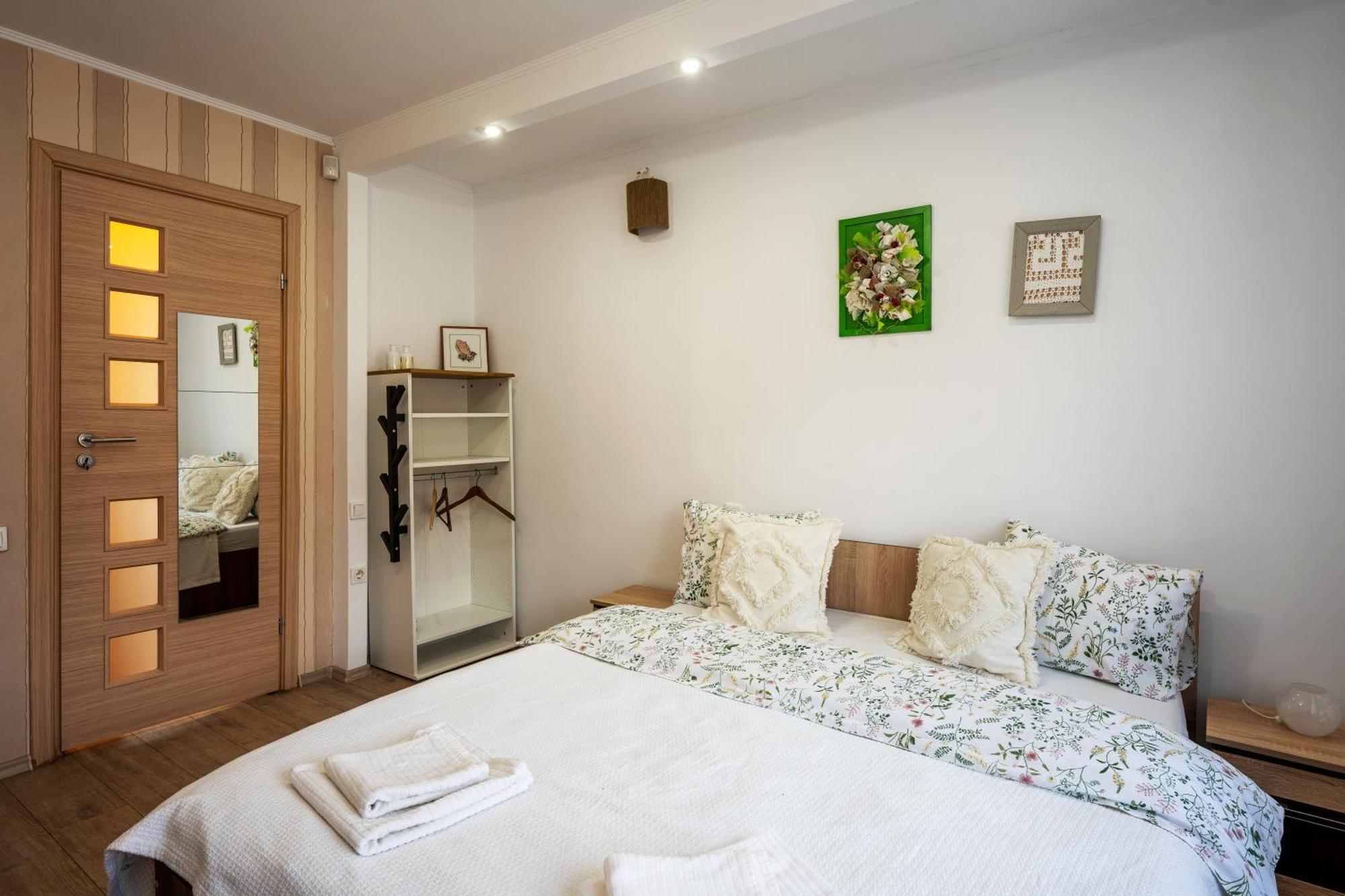 Vik'S Home Σιγκισοάρα Εξωτερικό φωτογραφία